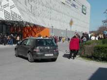 Очевидец: Евакуираха мол Plovdiv Plaza!