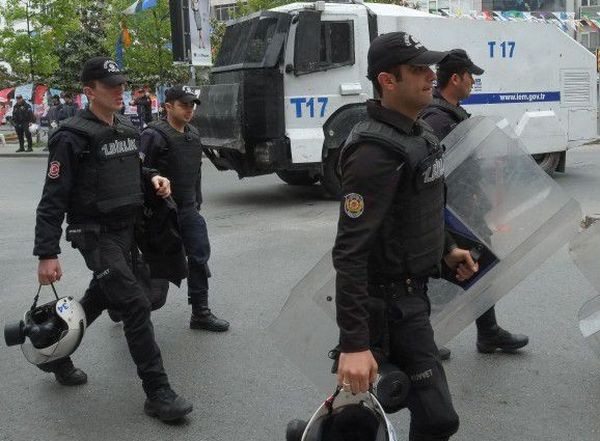 Местните избори в Турция се провеждат в момента При инцидент