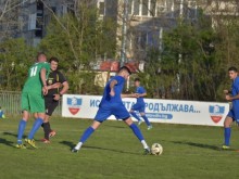 Спартак вкара 13 на Радиново, съдията отмени два от тях