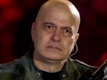 Малка пловдивчанка изпълни гореща молба на Слави
