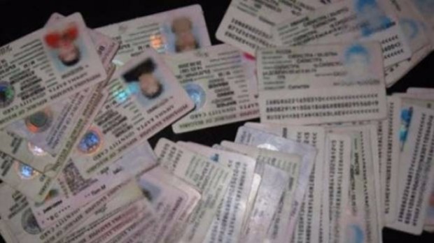 Намаляват административната тежест за българите с промени в закона за личните документи