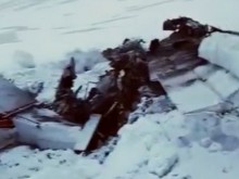 Първи кадри на българския самолет, в който загина цяло семейство!