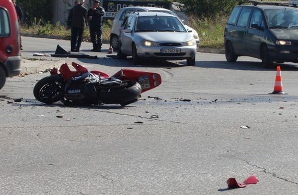 Момиче пострада сериозно при пътуване на мотор по пътя Варна Бургас