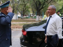 Валери Симеонов: В ход е кампания за разчистване на кадърните хора