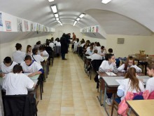 Ученици от Пловдив показаха как да се защитават при бедствия