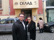 Кардинално предложение за гей изложбата в Пловдив!