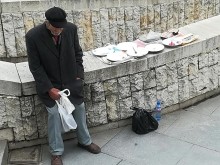 Самотен възрастен човек от Пловдив разплака мрежата