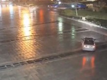 Не е истина! Ученик направи невиждана среднощна каскада, докато техните спят!