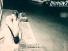 Цяла съдебна сага заради пловдивчанина, изпикал се пред входа на магазин