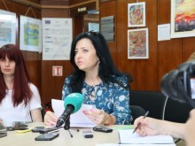 Разбиха колата на шефката на образованието в Пловдив!