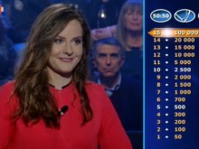 "Огненочервена" госпожица скри топката на Билалов в "Стани богат"