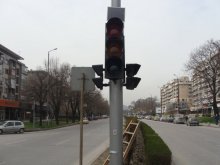 Откриват новия пешеходен светофар в "Централен", подготвят поставянето на още два