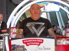 Заловен дилър на дрога наглее пред съда, оправдава се, че е за лична употреба