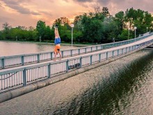 Екстремна снимка от Пловдив, младеж стори немислимото!