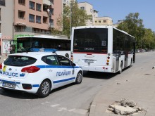 Автобус блъсна пешеходец в Пловдив, човекът е в тежко състояние!