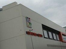 Звезди от нов български филм раздават автографи в Пловдив