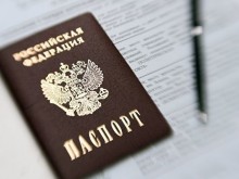 Руски паспорти за Източна Украйна. Какво се крие зад този ход на Путин?