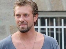 Калин Врачански минава под венчилото с бизнес дама