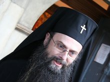 Митрополит Николай заминава за Йерусалим за Свещения Благодатен огън