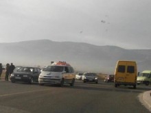Страхотно задръстване от Асеновград към Пловдив, колите не помръдват