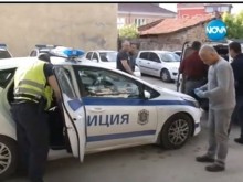 Заловиха голяма група нелегални мигранти