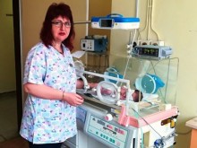 Български лекари спасиха бебе, което се роди едва 700 грама
