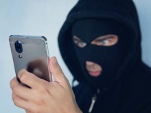 Хванаха "ало-измамници" с дълги криминални досиета