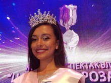 16-годишна красавица от Карлово стана "Царица на розата 2019"