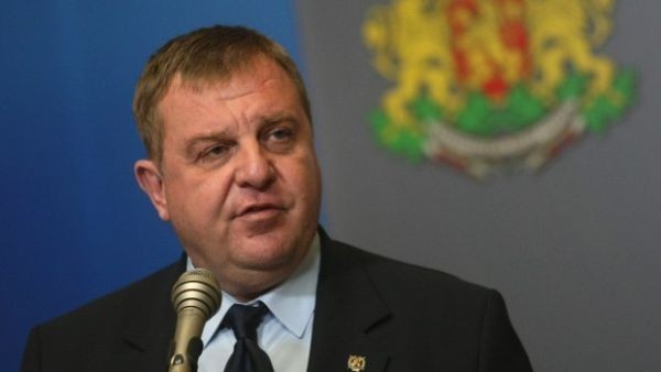 Каракачанов бесен на Турция: "Не ви щем ни меда, ни жилото!“