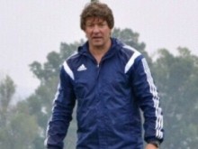 Минал през Ботев и Локо се връща като треньор в Първа лига