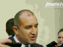 Политоложка разкри как президентът сам се вкара в капан