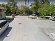 Брутална сцена между млади шофьори в Пловдив, единият получи юмрук в лицето!