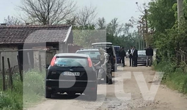 Полицията издирва Стоян Зайков Чане в село Очуша по сигнал че