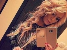 Потресаващо! Наша плеймейтка се изгаври със сираци