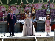 В Карлово избраха "Царица на розата"