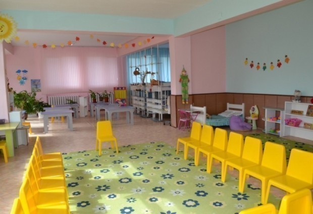 Към 31 12 2018 г в област Варна функционират 43 самостоятелни детски