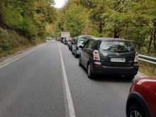 Движението по Асеновград - Чепеларе ще се извършва в една лента