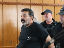 Пускат срещу 10 000 лева фермера, убил циганин крадец край Пловдив