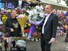 Собственик на казино беше зрелищно арестуван на бала на собствения му син