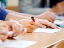 Министерството на образованието и науката публикува отговорите на допълнителната матура