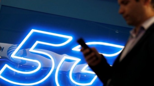Reuters
Освобождаването на честотите за 5G и предлагането им на операторите