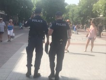 Полицаите по морето ще работят извънредно нощем срещу 25 ст. на час