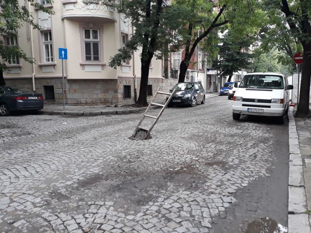 Това изникна на улица в Пловдив, гражданите взеха нещата в свои ръце