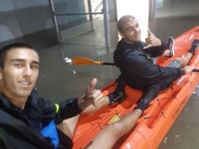Да преплуваш "Гладстон" с кану!