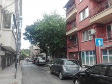 Все повече еднопосочни улици в центъра на Пловдив, ограничават драстично скоростта