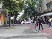Деца се настаняват извън семейството само в краен случай и след съдебно решение