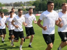 Локо играе с македонци и азери първите си три контроли