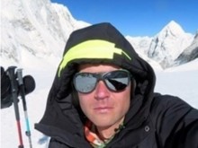 Изпращаме алпиниста Иван Томов в последния му път