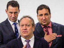Гръмна елтабло по време на постановка на страхотни български комици