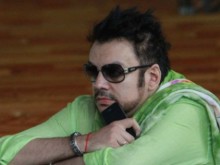 Извънредна ситуация със самолета на Киркоров, на борда са били и децата му